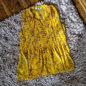 🌼Rose+Olive top Size Large